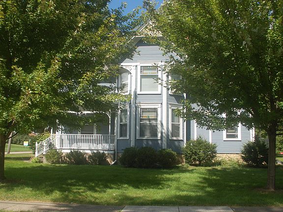 3rd image of 11120 Church St
