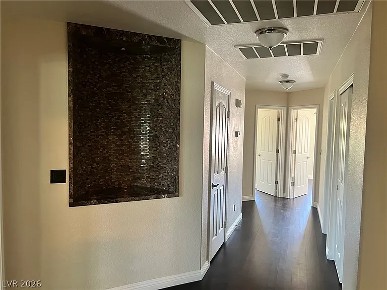 8225 Woodland Prairie Ave — Photo 36
