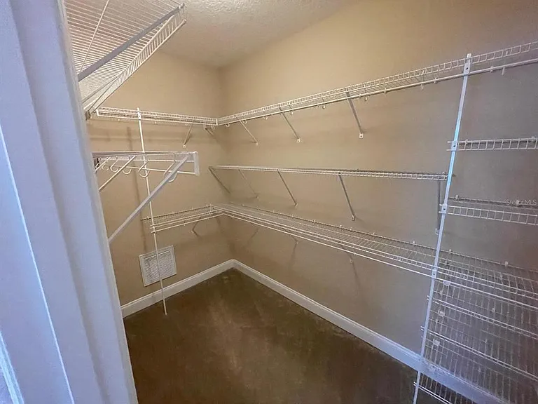 2745 Peony Dr — Photo 23