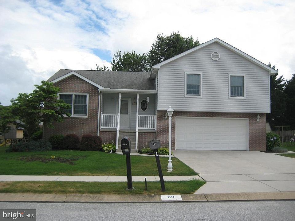 1st image of 88 Dakota Dr