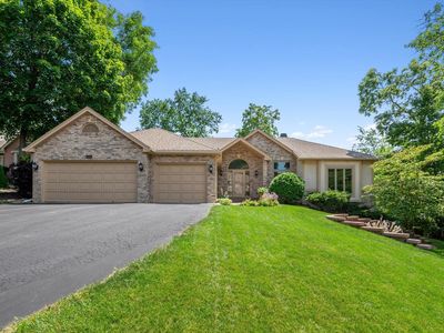9619 Briar Cir, Bloomington, MN, 55437