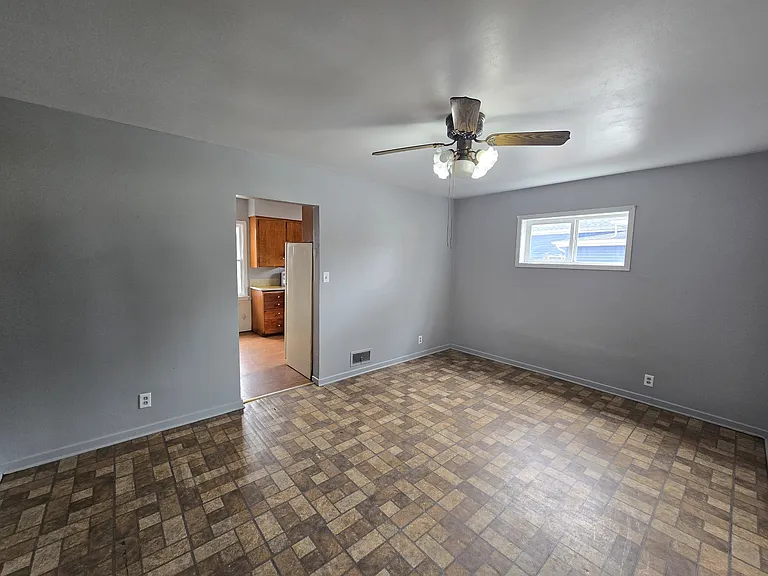 216 Courtland St #1 — Photo 4