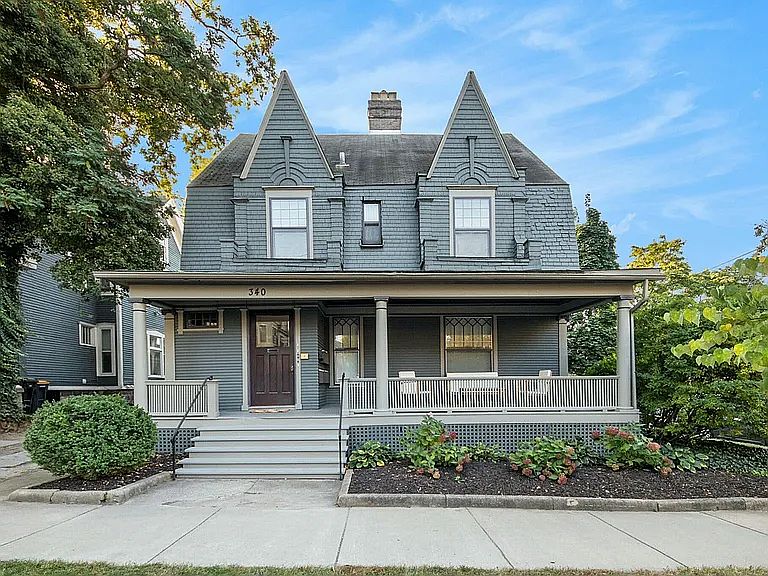1st image of 106 Prospect Ave SE #7