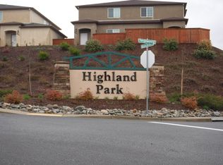 514 Mission De Oro Dr, Redding, CA 96003