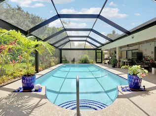 11 Alnwick Road, Palm Beach Gardens, FL 33418