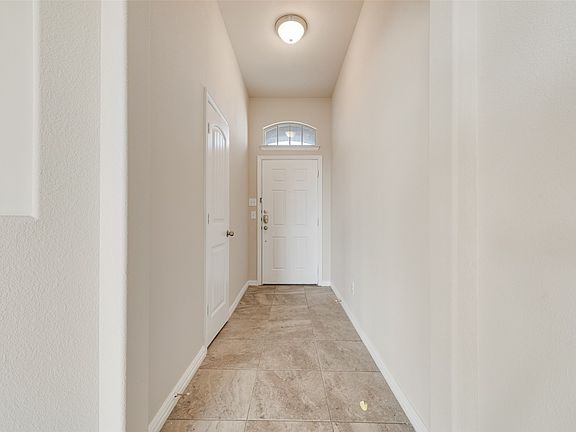 3rd image of 215 Fred Ln