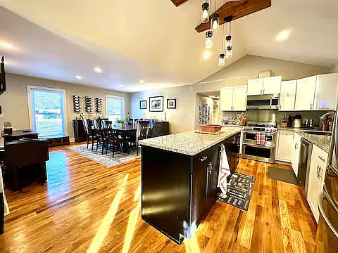 101 Connie Dr — Photo 1