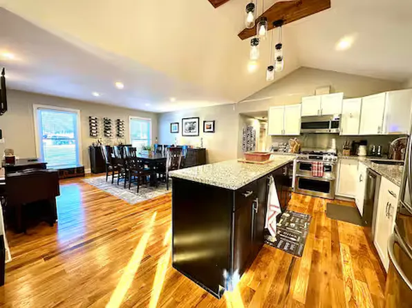 101 Connie Dr, Hendersonville, TN 37075