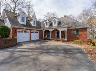 587 Capri Point, Lavonia, GA 30553