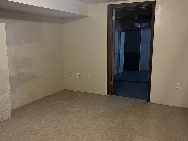 683 N Water St — Photo 13