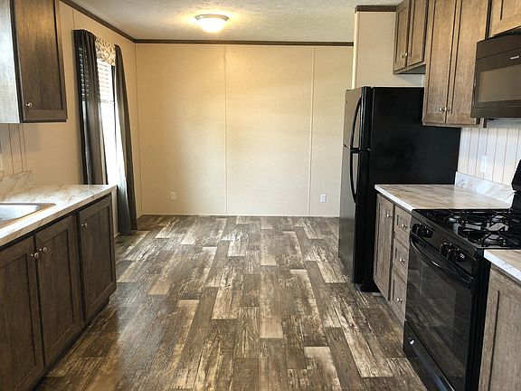 2nd image of 2100 Stephenson Hwy #224