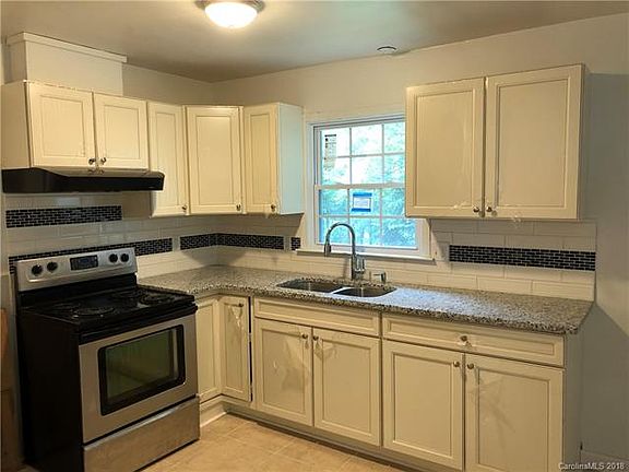 2nd image of 228 S Fork Dr