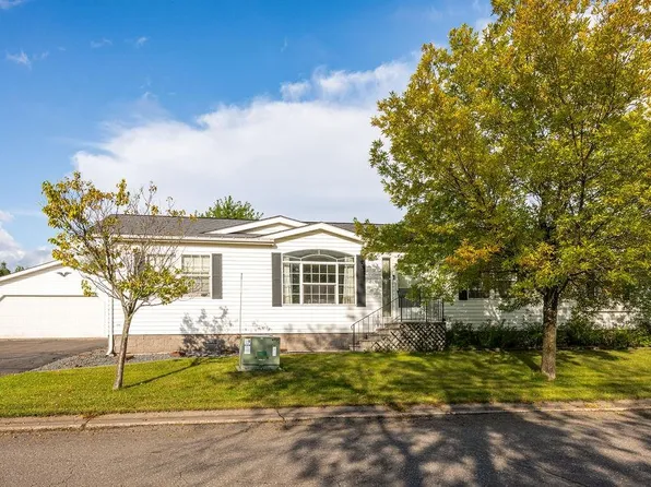 10 Spruce Dr, Duluth, MN 55810