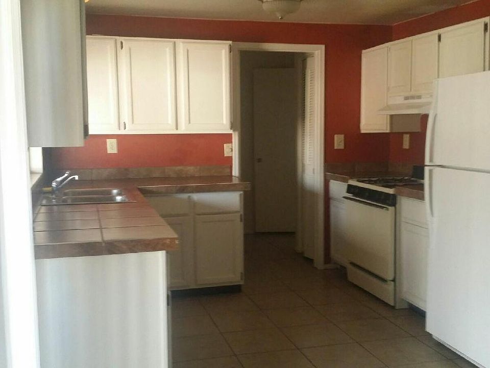 2nd image of 2511 W Vereda De Las Nubes