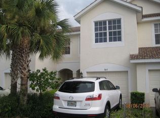 787 Hampton Cir, Naples, FL 34105