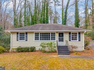 998 Rosedale St, Toccoa, GA 30577