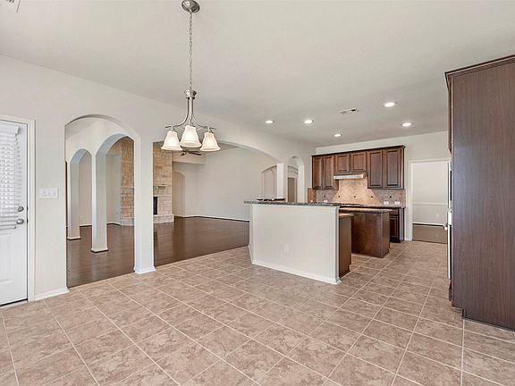 5th image of 4405 Ashley Ln