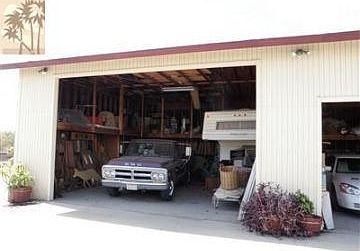 3rd image of 70520 Harbor Dr