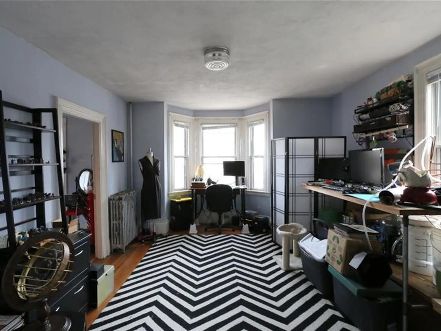190 Holland St — Photo 4