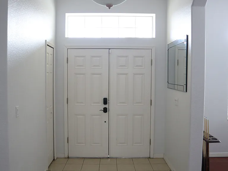 2951 Marbella Dr — Photo 5