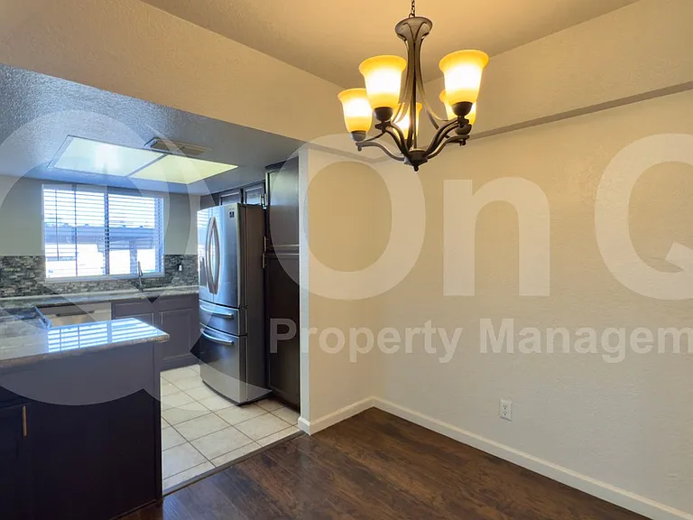 1905 E University Dr #F124 — Photo 5