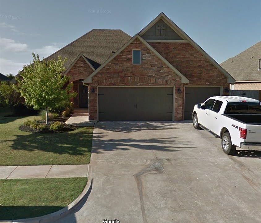1st image of 10820 NW 32nd Ter