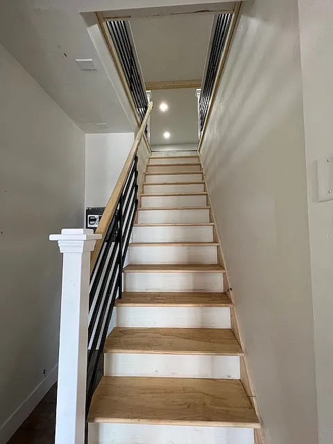 1611 West Maryland Street - 3 — Photo 2