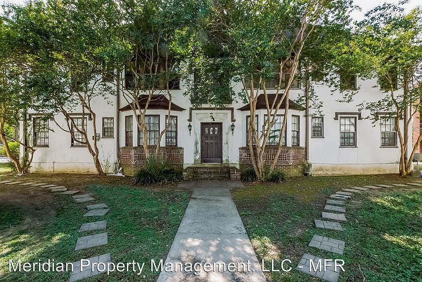 Britton Manor C Apartments 2155 Poplar Ave Memphis TN Zillow