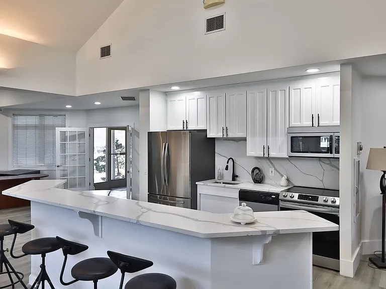 Clubhouse Kitchen