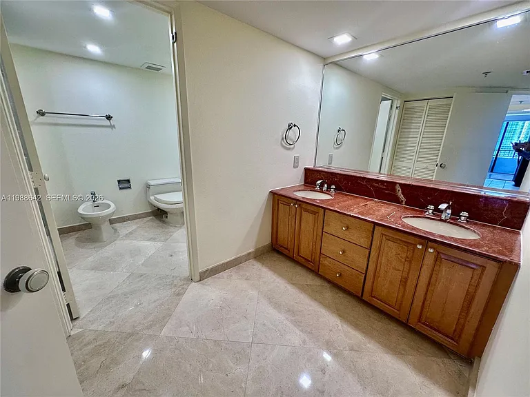 520 Brickell Key Dr #A2015 — Photo 14