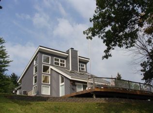 70727 Wayne St, Union, MI 49130