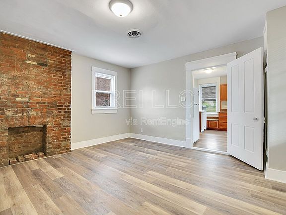 4th image of 1661 Story Ave Unit 2
