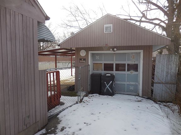 2nd image of 3827 16th Ave
