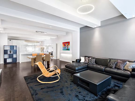 3rd image of 15 Broad St APT 1514