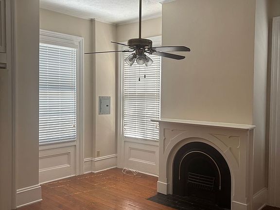5th image of 846 Hickman Rd Unit A