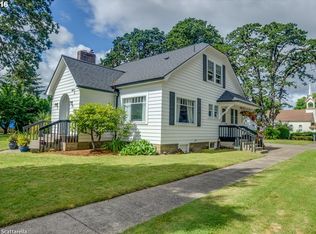 209 S 16th Ave, Cornelius, OR 97113