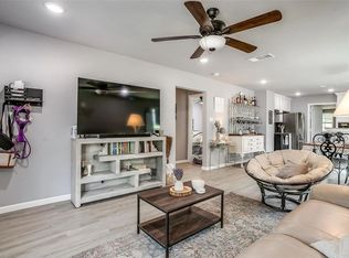 1044 E Ramsey Ave, Fort Worth, TX 76104