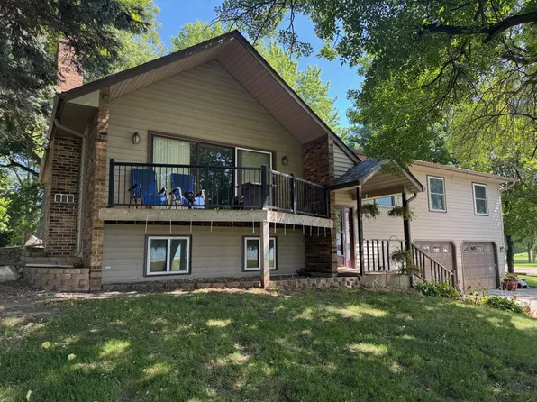 11284 Highway 15, Brownton, MN 55312