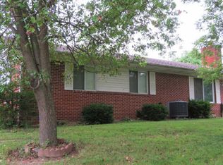 115 Linn St, Forsyth, MO 65653