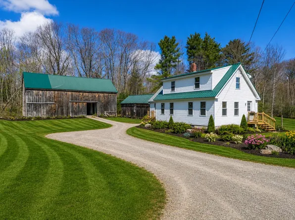 222 River Road, Richmond, ME 04357