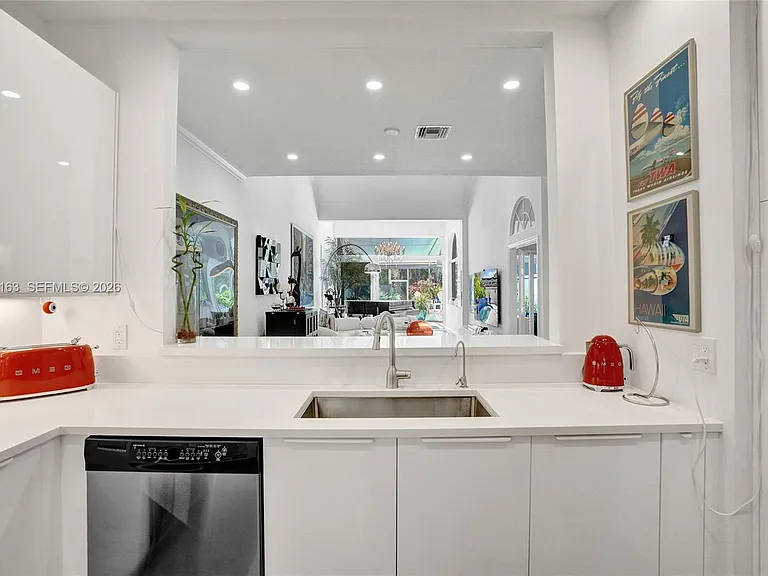 644 W Palm Aire Dr #644 — Photo 15