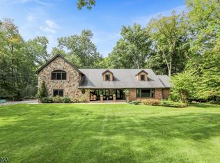 5 Fox Hedge Rd, Saddle River, NJ 07458