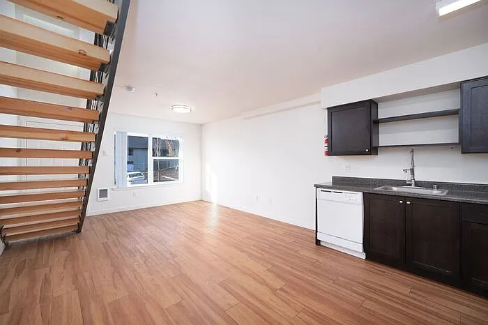 10730 NE Wygant St #2 — Photo 4