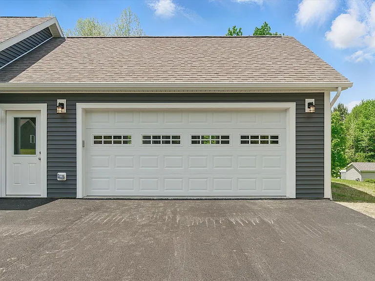 542 Partridge Farm Rd — Photo 3