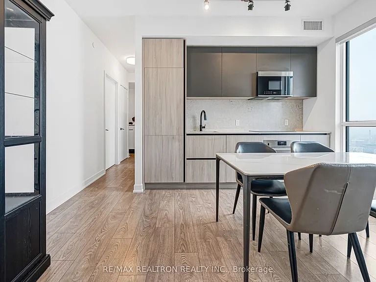 108 Peter St #4302 — Photo 6
