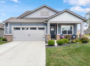5242 Pinehurst Ct, Whitestown, IN 46075