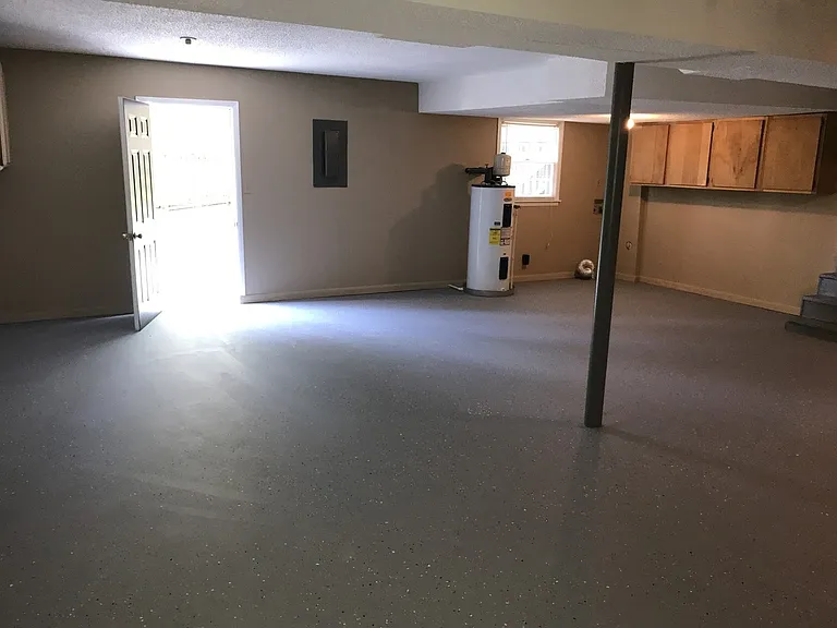 1008 Antietam Rd SE — Photo 12