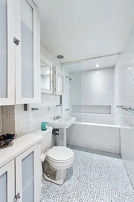 Sold by Compass | media 10