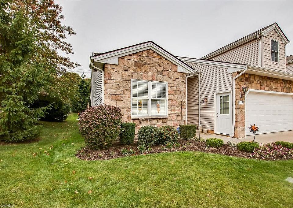 1st image of 214 Stonebridge Ct