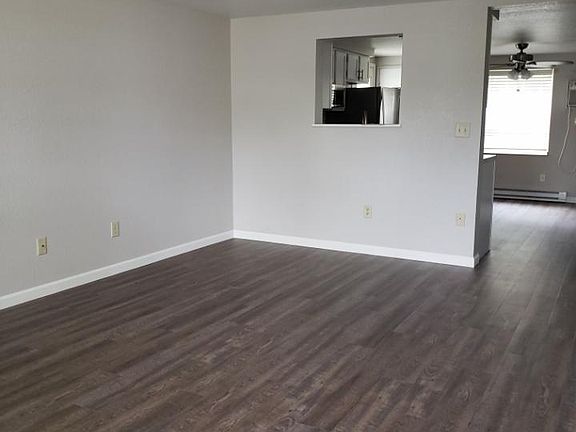 5th image of 1147F W South Park Ave